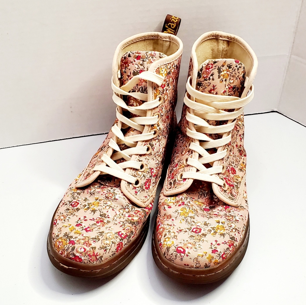 Dr. Martens Shoreditch Pink Canvas Floral Boots 6